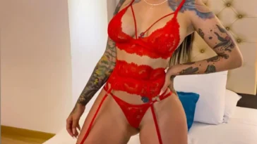 Larola_a