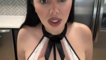 Dollmelly